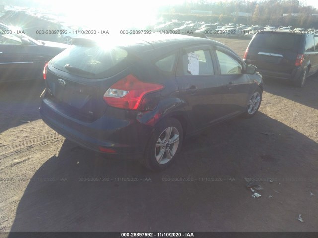 Photo 3 VIN: 1FAHP3K28CL113766 - FORD FOCUS 