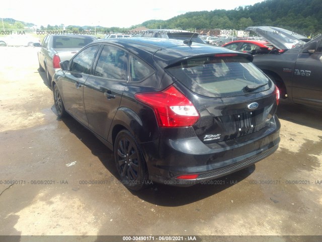 Photo 2 VIN: 1FAHP3K28CL134665 - FORD FOCUS 