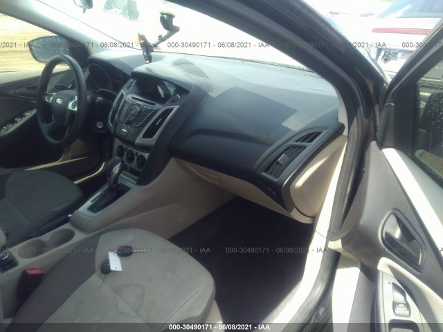 Photo 4 VIN: 1FAHP3K28CL134665 - FORD FOCUS 