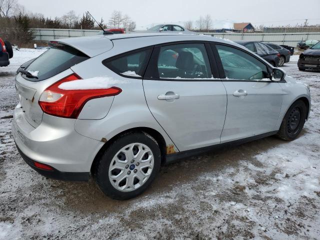 Photo 2 VIN: 1FAHP3K28CL140577 - FORD FOCUS 