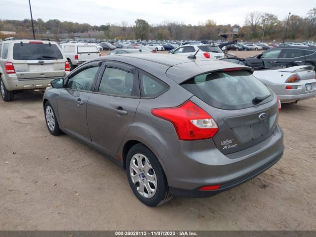 Photo 2 VIN: 1FAHP3K28CL167634 - FORD FOCUS 