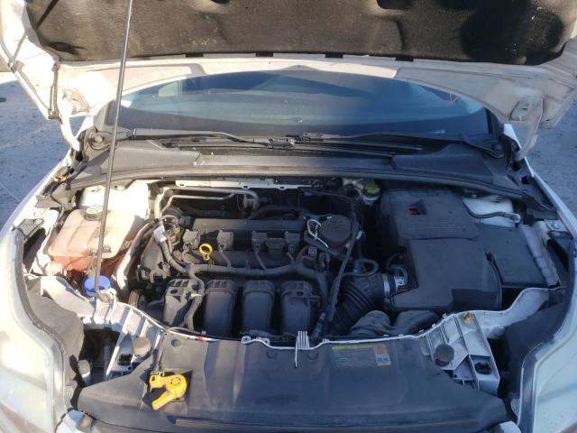 Photo 6 VIN: 1FAHP3K28CL185695 - FORD FOCUS SE 