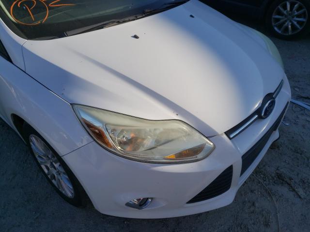 Photo 8 VIN: 1FAHP3K28CL185695 - FORD FOCUS SE 