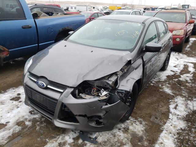 Photo 1 VIN: 1FAHP3K28CL215648 - FORD FOCUS SE 