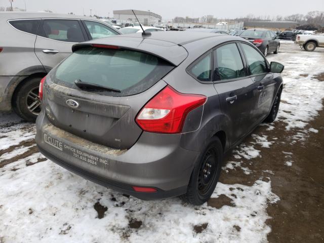 Photo 3 VIN: 1FAHP3K28CL215648 - FORD FOCUS SE 