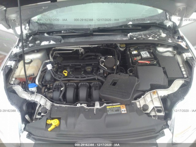 Photo 9 VIN: 1FAHP3K28CL241702 - FORD FOCUS 