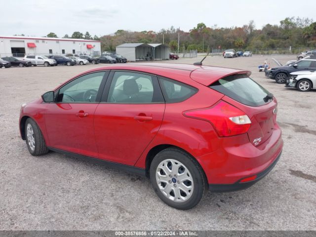 Photo 2 VIN: 1FAHP3K28CL264624 - FORD FOCUS 