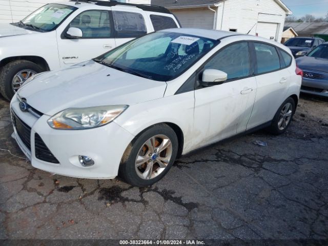 Photo 1 VIN: 1FAHP3K28CL287630 - FORD FOCUS 