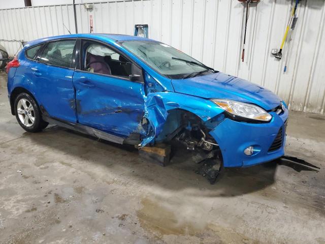 Photo 3 VIN: 1FAHP3K28CL311733 - FORD FOCUS SE 