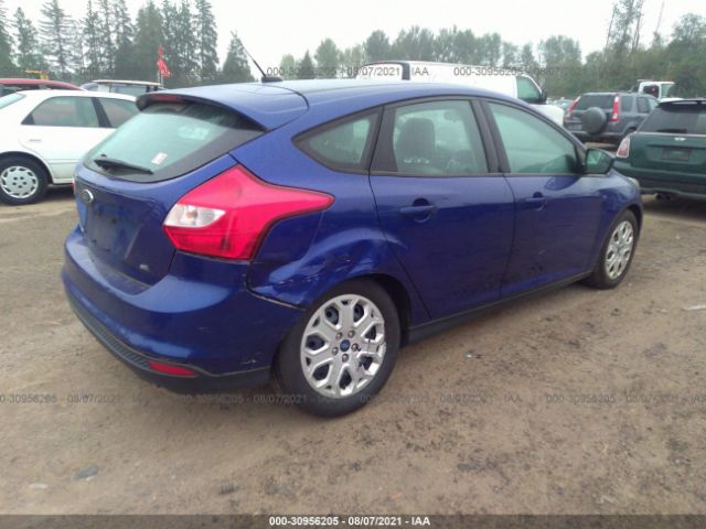 Photo 3 VIN: 1FAHP3K28CL321811 - FORD FOCUS 