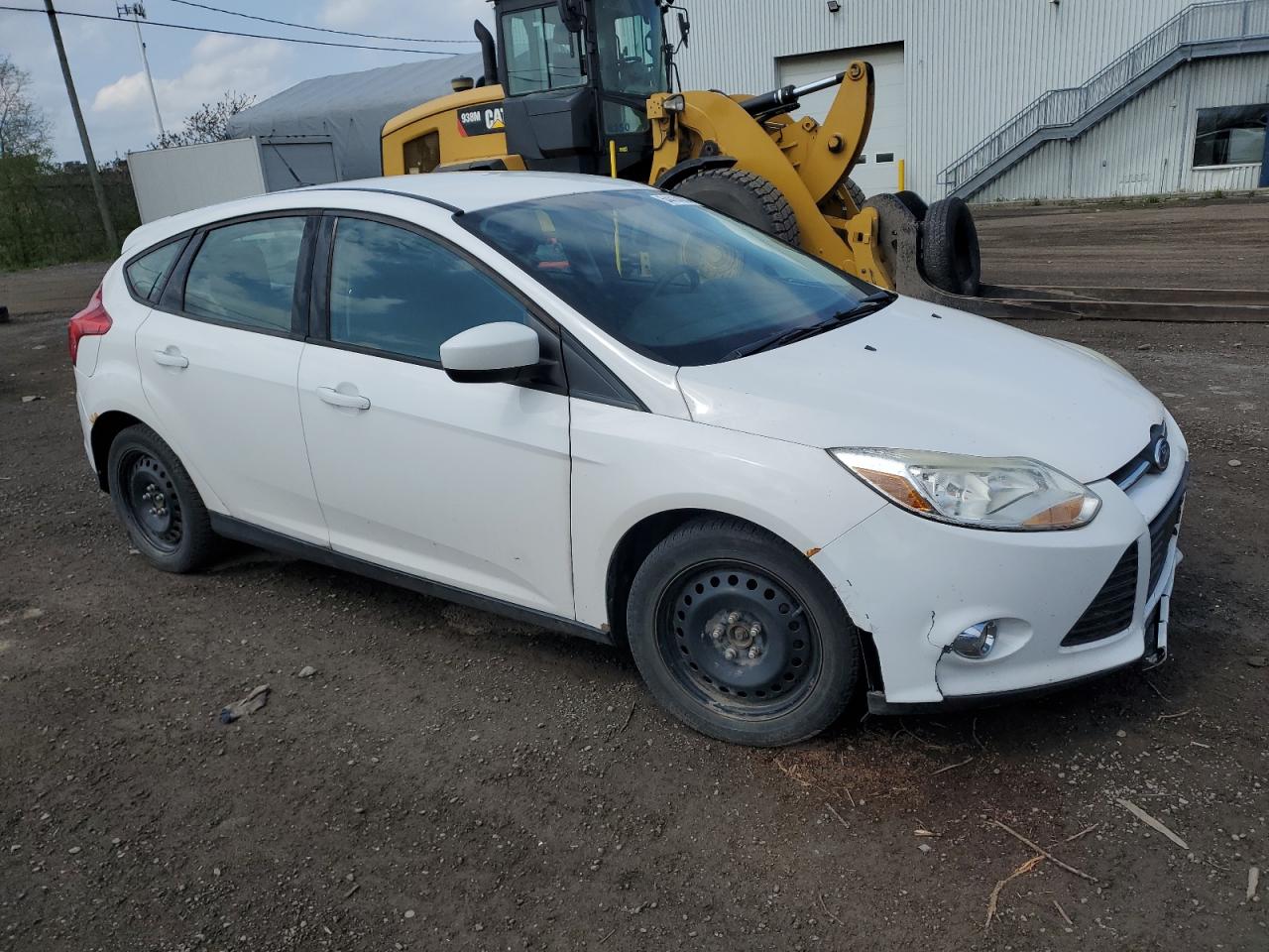 Photo 3 VIN: 1FAHP3K28CL322201 - FORD FOCUS 