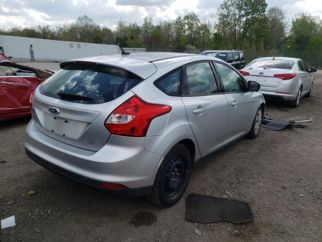 Photo 3 VIN: 1FAHP3K28CL334476 - FORD FOCUS SE 