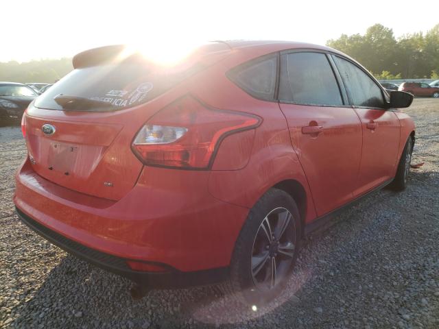 Photo 3 VIN: 1FAHP3K28CL353870 - FORD FOCUS SE 