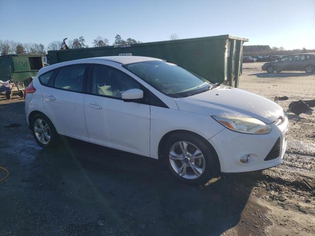 Photo 3 VIN: 1FAHP3K28CL354243 - FORD FOCUS 