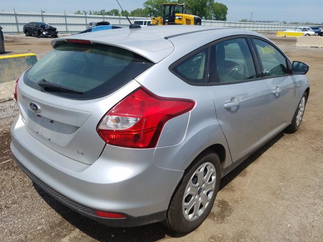 Photo 3 VIN: 1FAHP3K28CL360852 - FORD FOCUS SE 