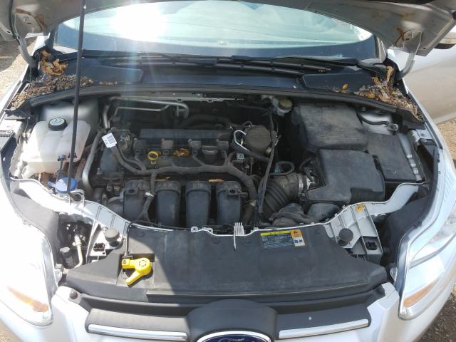 Photo 6 VIN: 1FAHP3K28CL360852 - FORD FOCUS SE 