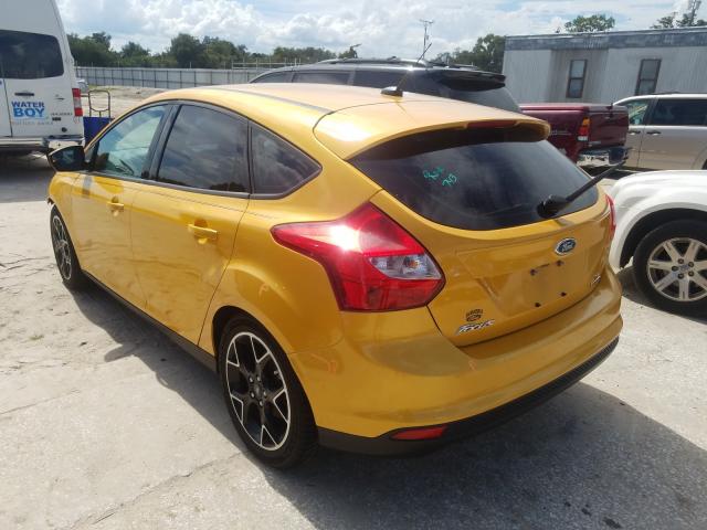 Photo 2 VIN: 1FAHP3K28CL390417 - FORD FOCUS 