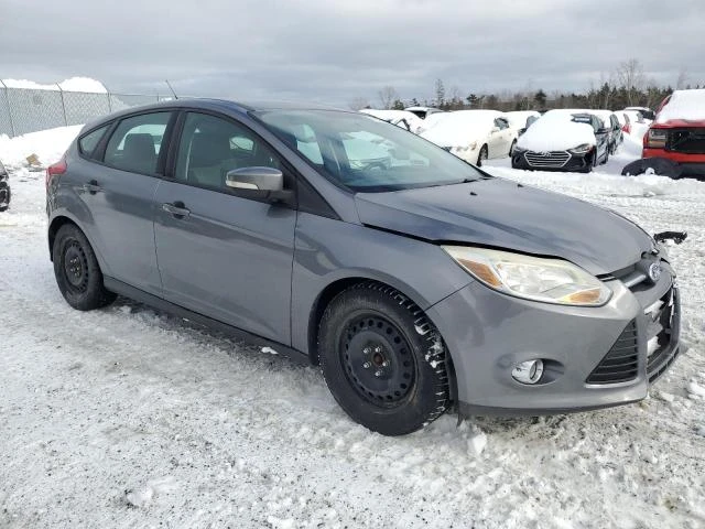 Photo 3 VIN: 1FAHP3K28CL425070 - FORD FOCUS SE 