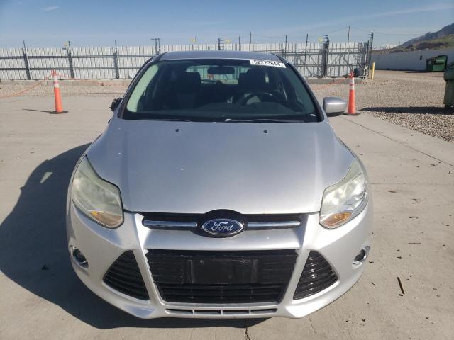 Photo 4 VIN: 1FAHP3K28CL429233 - FORD FOCUS 