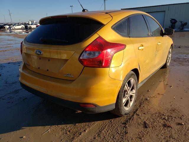 Photo 3 VIN: 1FAHP3K28CL435078 - FORD FOCUS SE 