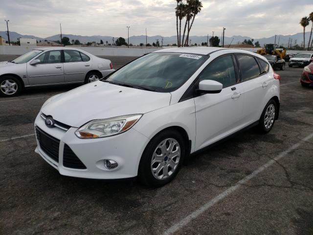 Photo 1 VIN: 1FAHP3K28CL454729 - FORD FOCUS SE 