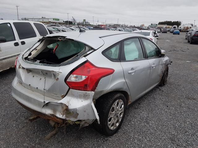 Photo 3 VIN: 1FAHP3K28CL458957 - FORD FOCUS SE 