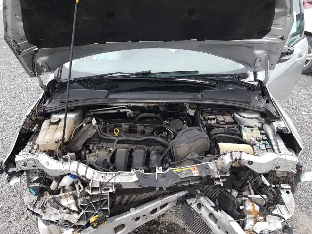 Photo 6 VIN: 1FAHP3K28CL458957 - FORD FOCUS SE 