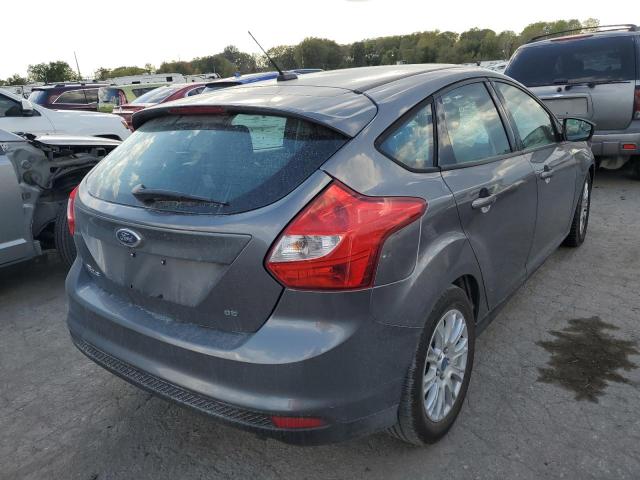 Photo 2 VIN: 1FAHP3K29CL162863 - FORD FOCUS 