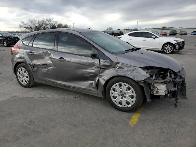 Photo 3 VIN: 1FAHP3K29CL183373 - FORD FOCUS SE 