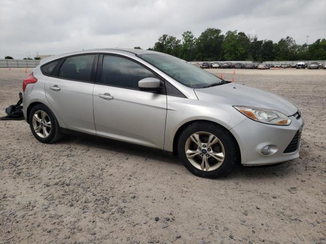 Photo 3 VIN: 1FAHP3K29CL189853 - FORD FOCUS SE 