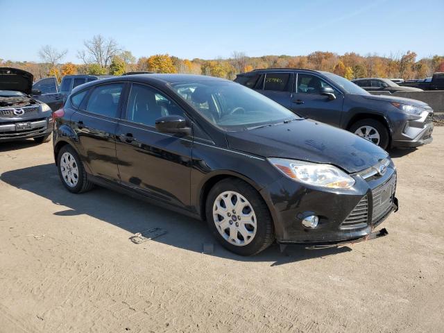 Photo 3 VIN: 1FAHP3K29CL214136 - FORD FOCUS SE 