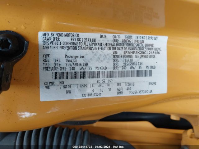 Photo 8 VIN: 1FAHP3K29CL215156 - FORD FOCUS 