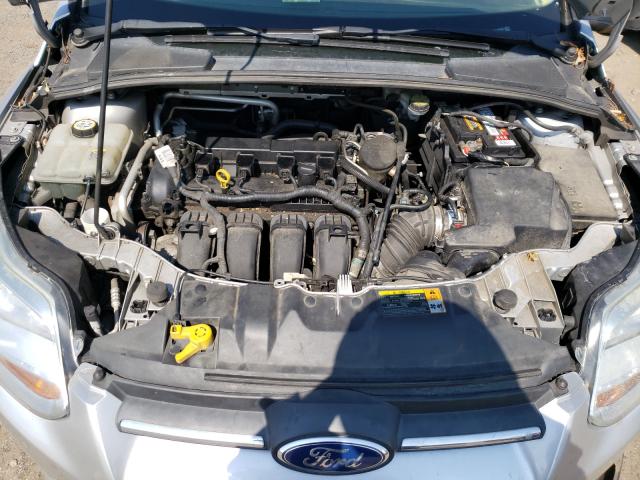 Photo 6 VIN: 1FAHP3K29CL225184 - FORD FOCUS 