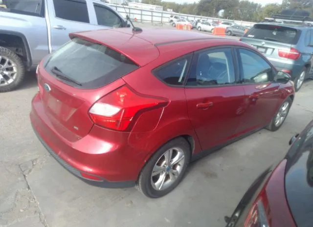 Photo 3 VIN: 1FAHP3K29CL231387 - FORD FOCUS 