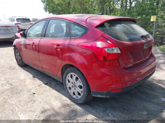 Photo 2 VIN: 1FAHP3K29CL233088 - FORD FOCUS 