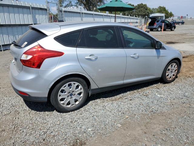 Photo 2 VIN: 1FAHP3K29CL257746 - FORD FOCUS 