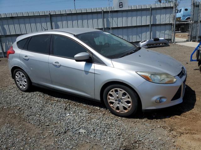 Photo 3 VIN: 1FAHP3K29CL257746 - FORD FOCUS 