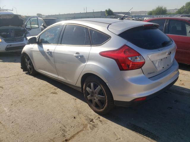 Photo 2 VIN: 1FAHP3K29CL273638 - FORD FOCUS SE 