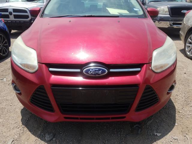 Photo 8 VIN: 1FAHP3K29CL329593 - FORD FOCUS SE 