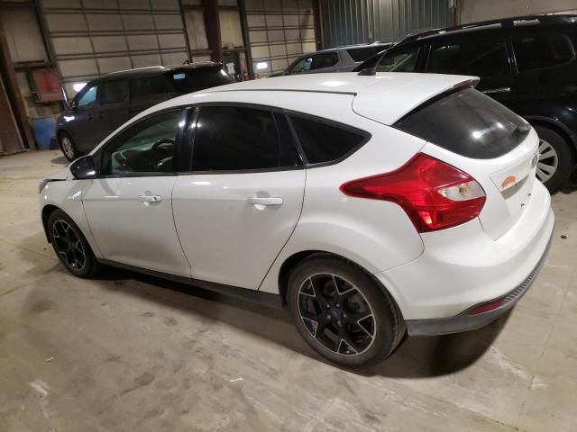 Photo 1 VIN: 1FAHP3K29CL330033 - FORD FOCUS 