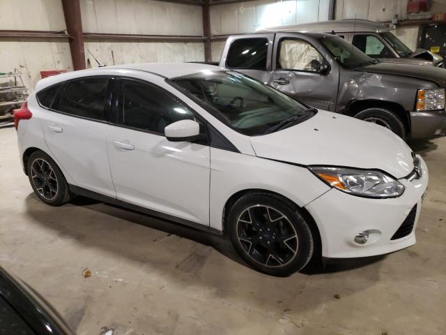 Photo 3 VIN: 1FAHP3K29CL330033 - FORD FOCUS 