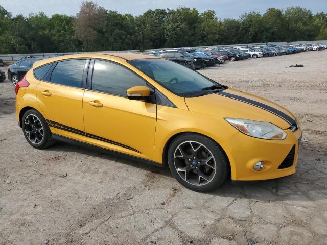 Photo 3 VIN: 1FAHP3K29CL330209 - FORD FOCUS SE 