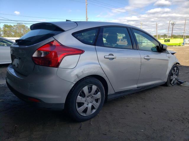 Photo 2 VIN: 1FAHP3K29CL342828 - FORD FOCUS 