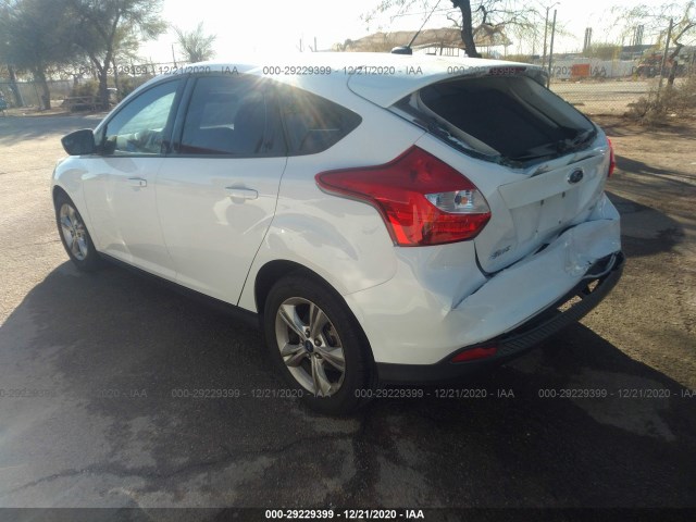 Photo 2 VIN: 1FAHP3K29CL429709 - FORD FOCUS 