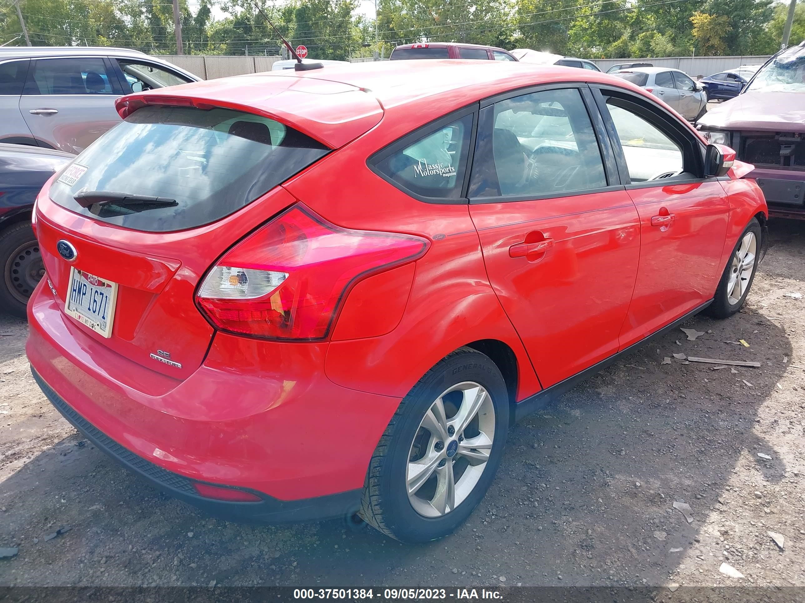 Photo 3 VIN: 1FAHP3K29CL448051 - FORD FOCUS 