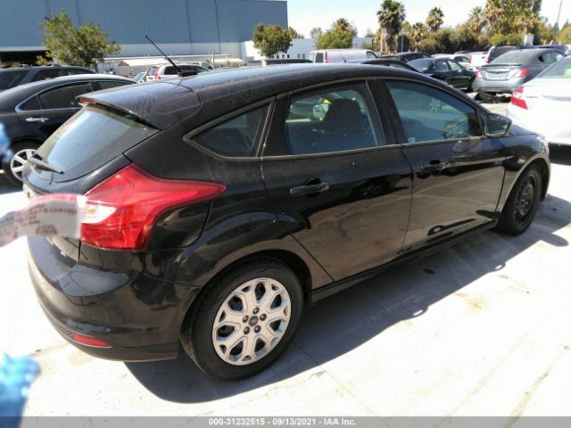 Photo 3 VIN: 1FAHP3K29CL452973 - FORD FOCUS 