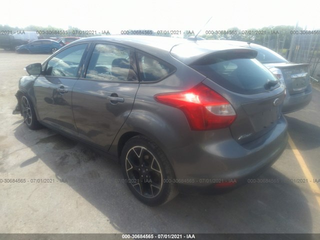 Photo 2 VIN: 1FAHP3K29CL474150 - FORD FOCUS 