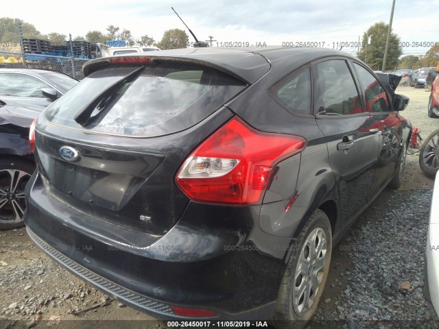 Photo 3 VIN: 1FAHP3K2XCL120931 - FORD FOCUS 