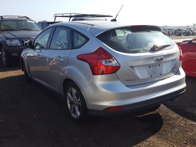 Photo 2 VIN: 1FAHP3K2XCL130830 - FORD FOCUS SE 