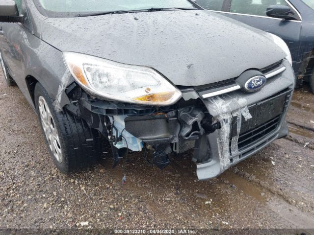 Photo 5 VIN: 1FAHP3K2XCL156909 - FORD FOCUS 